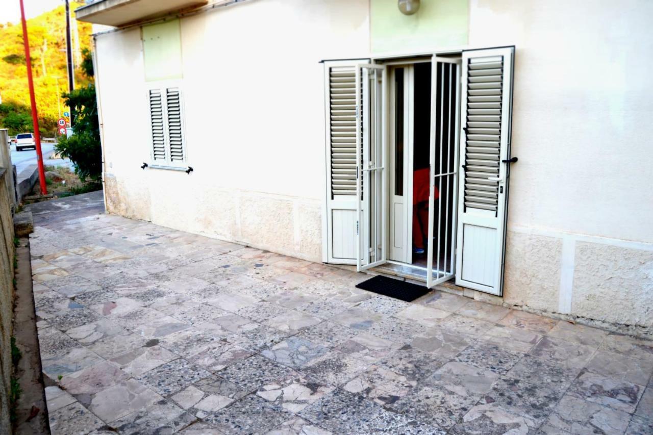 Lillo'S House Cefalu Exterior photo
